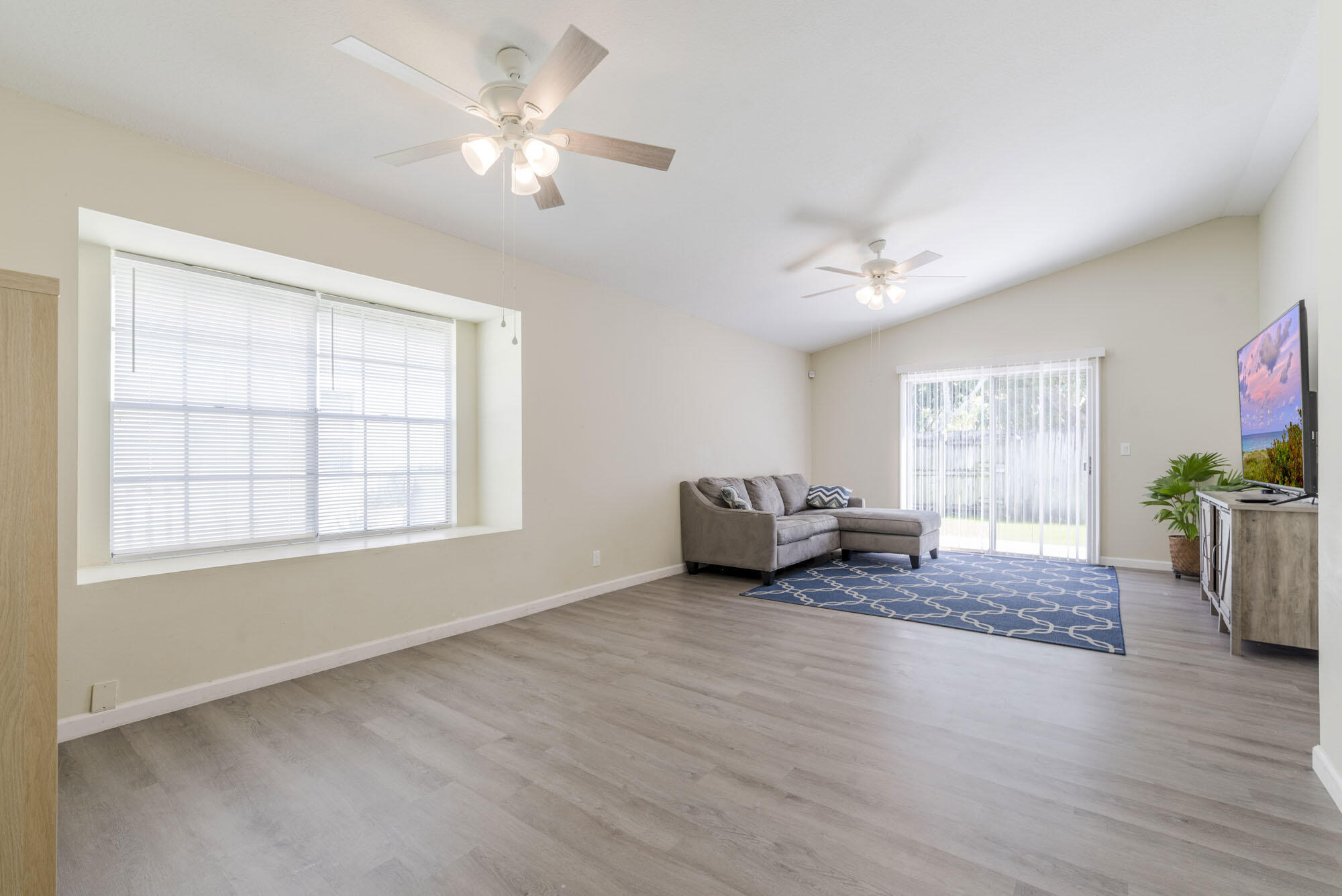 1306 Wild Daisy Lane