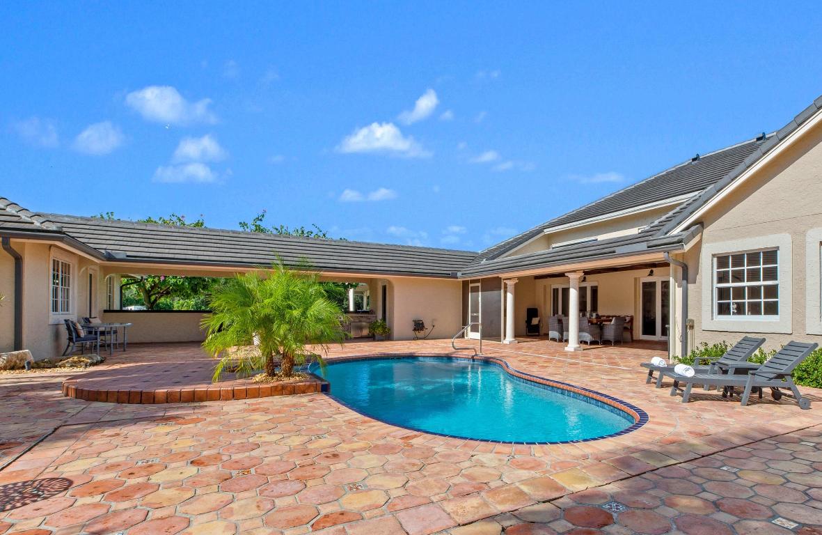 PADDOCK PARK 2 OF WELLINGTON - Residential