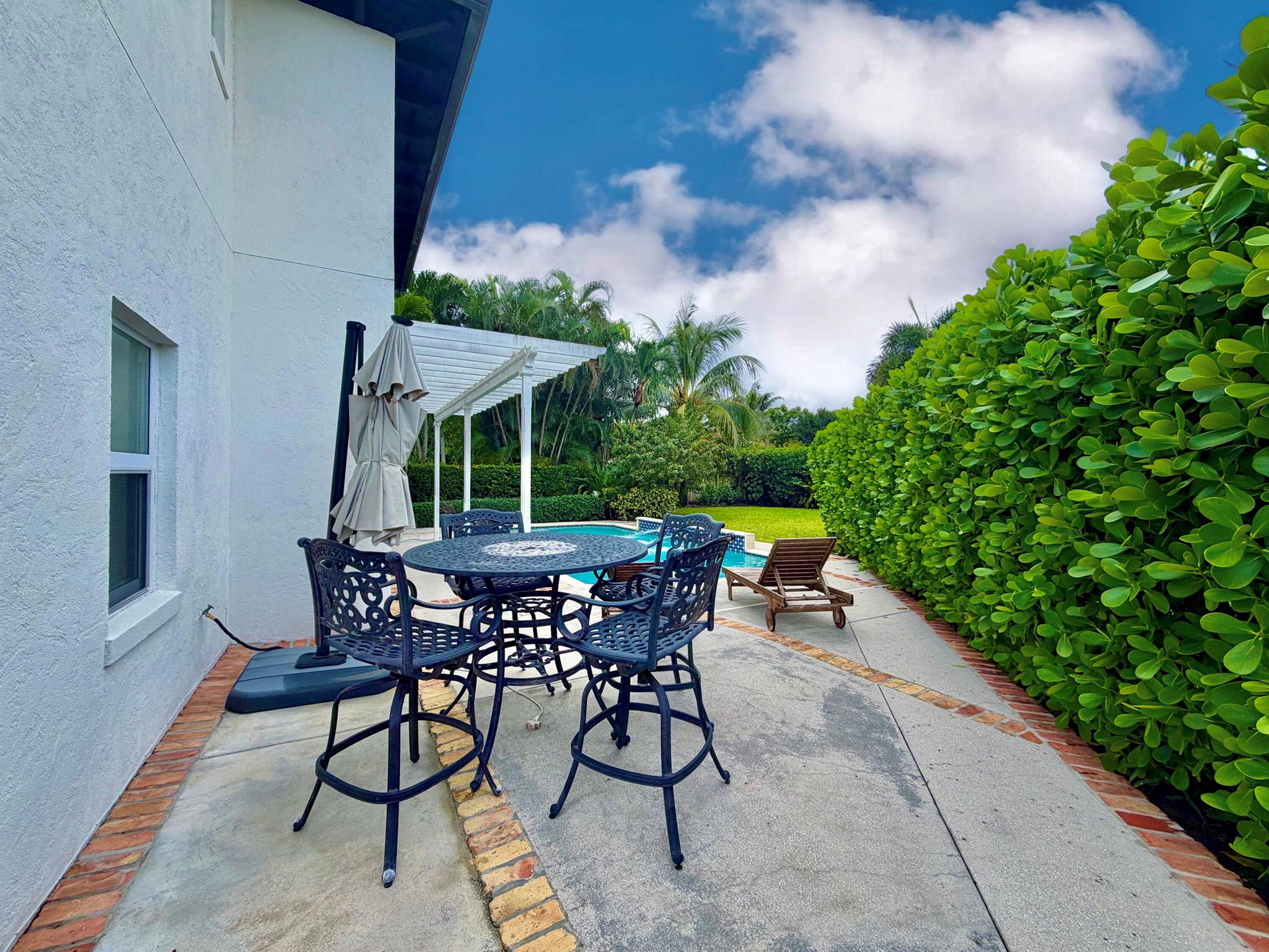 FLA MANGO ESTATES ADDITIO - Residential Lease