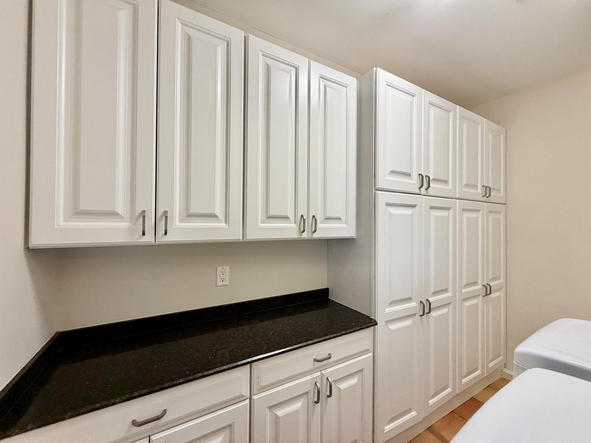 FLA MANGO ESTATES ADDITIO - Residential Lease