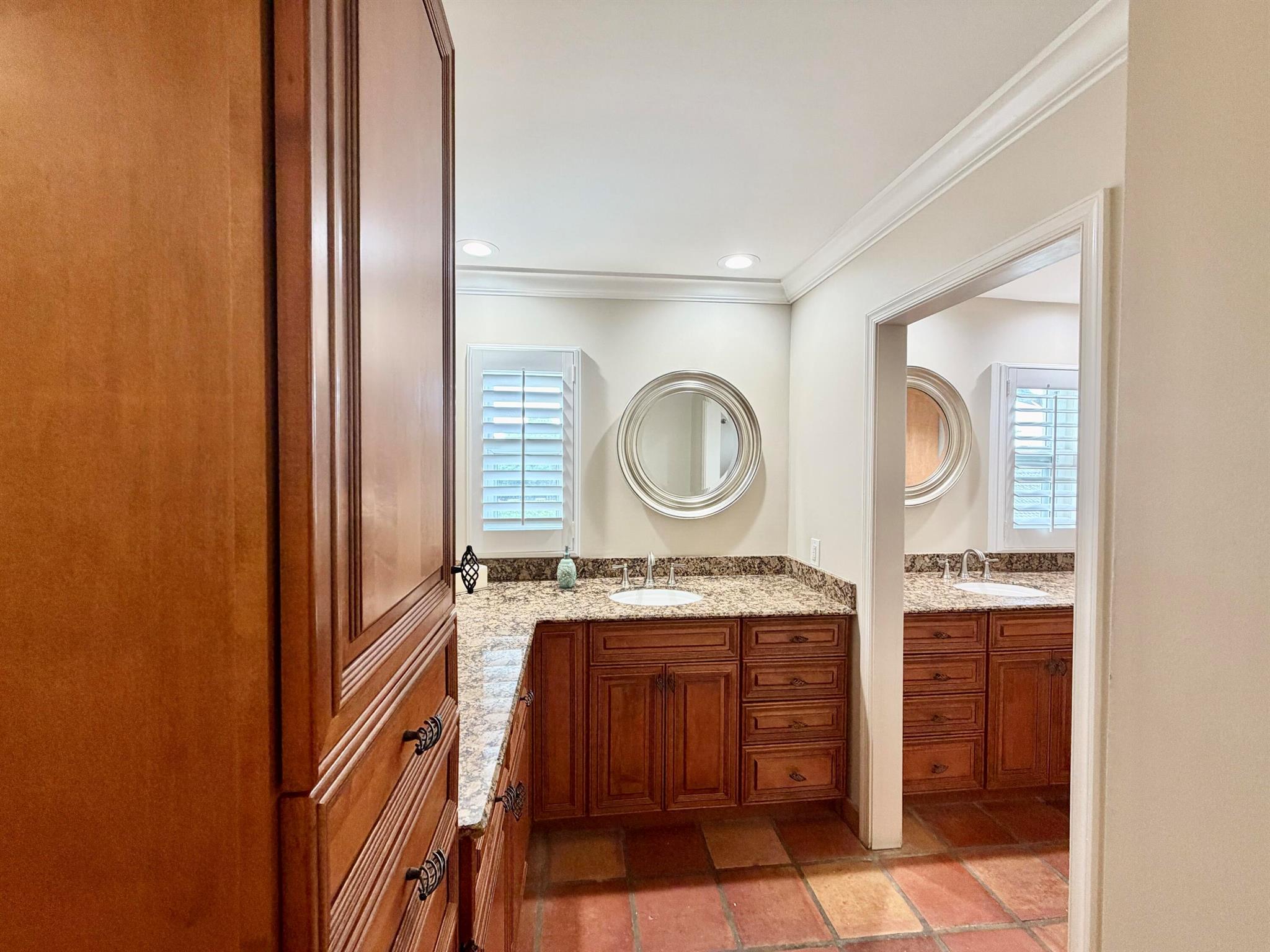 FLA MANGO ESTATES ADDITIO - Residential Lease