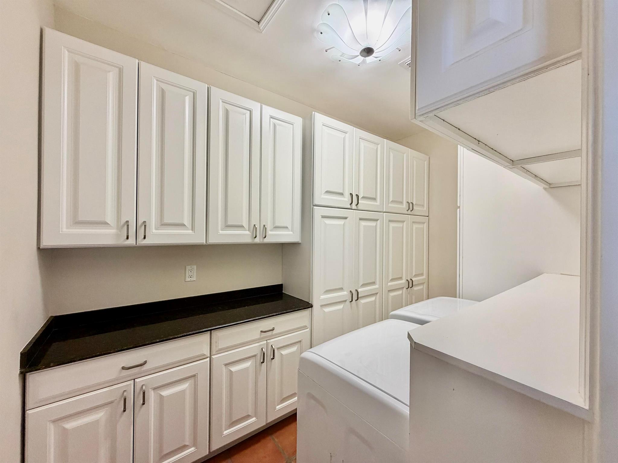 FLA MANGO ESTATES ADDITIO - Residential Lease