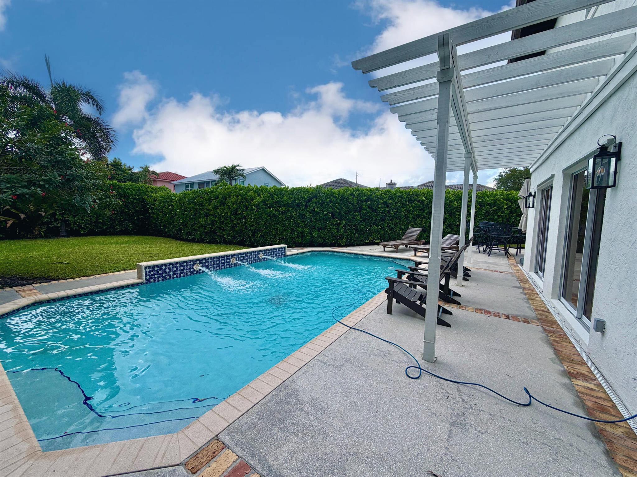 FLA MANGO ESTATES ADDITIO - Residential Lease