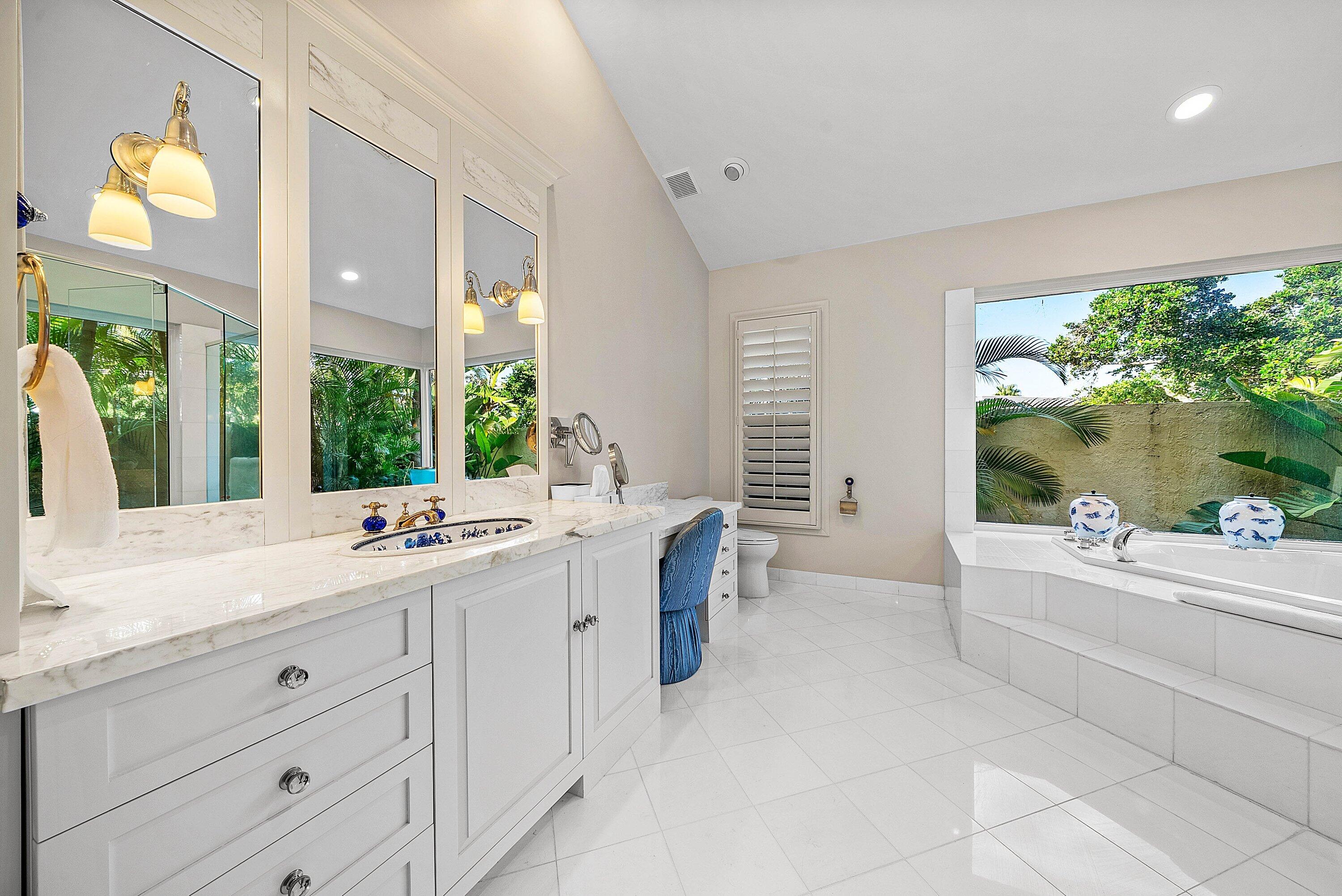 FRENCHMANS CREEK PAR E-2 - Residential