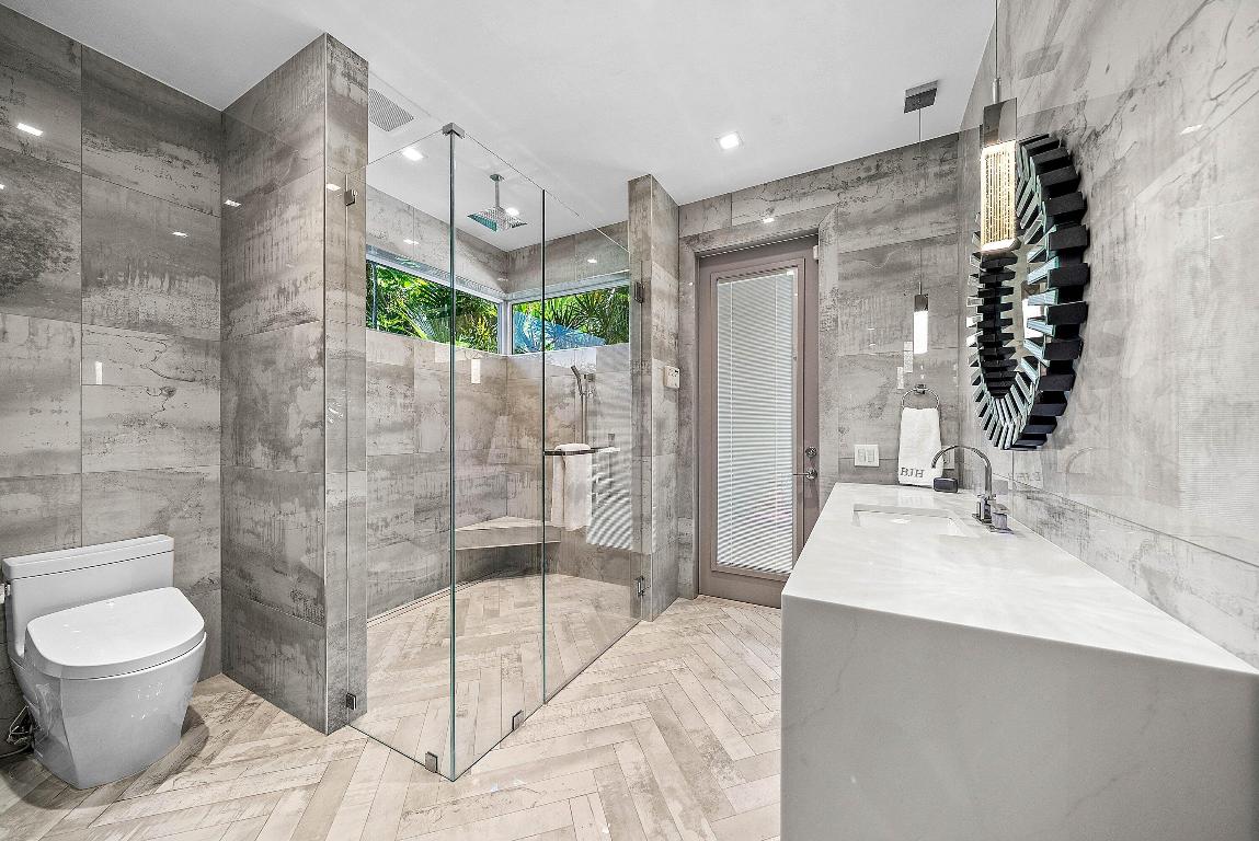 FRENCHMANS CREEK PAR E-2 - Residential