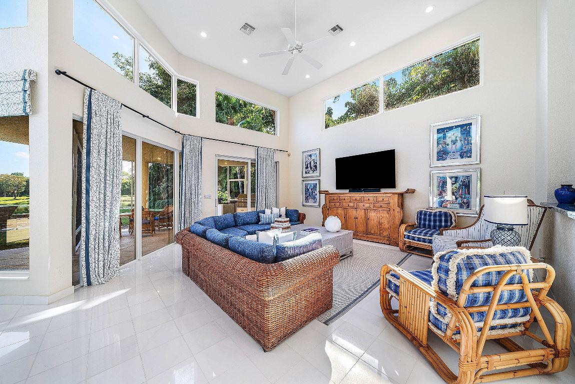 FRENCHMANS CREEK PAR E-2 - Residential