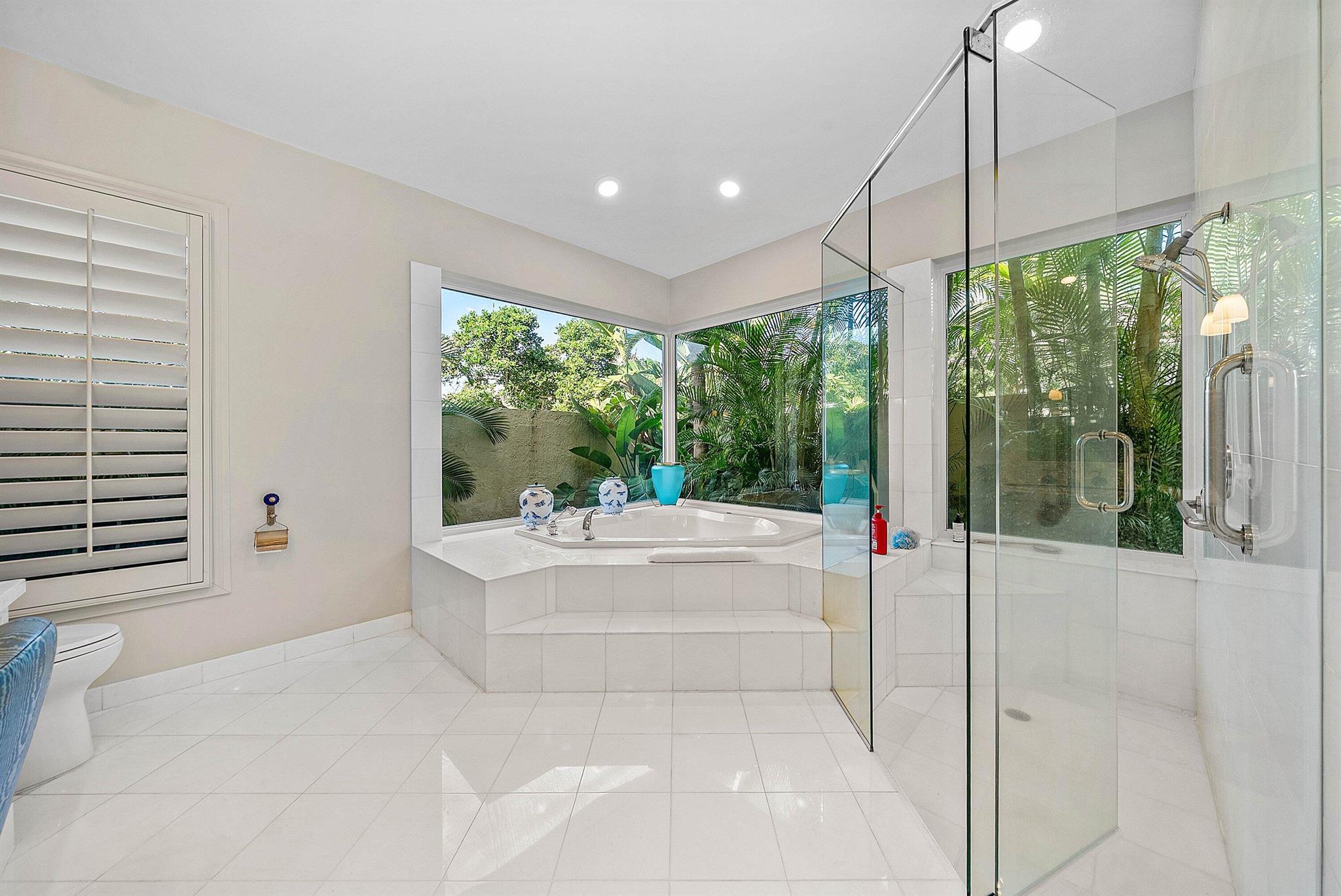 FRENCHMANS CREEK PAR E-2 - Residential