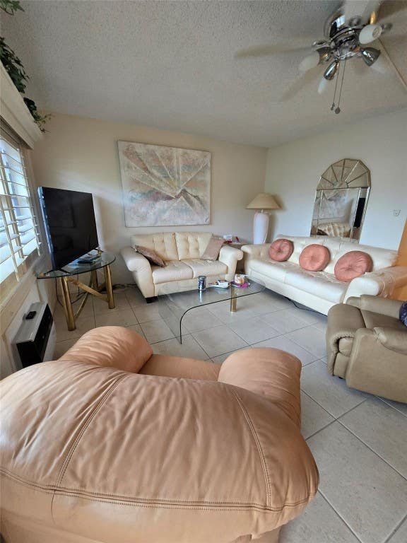 Photo of 2 Grantham D #2, Deerfield Beach, FL 33442 (MLS # F10527441)