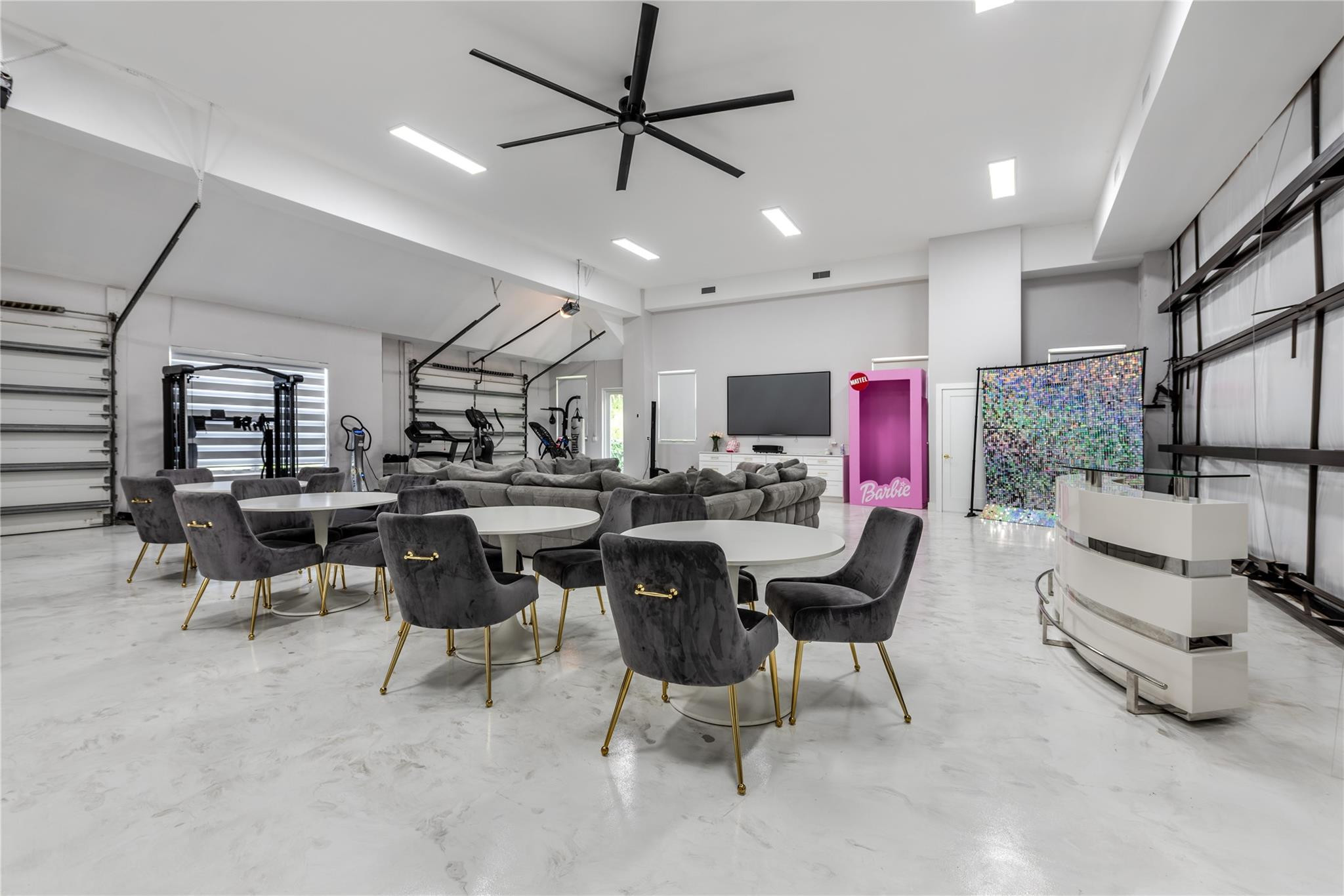 WELLINGTON AERO CLUB OF THE LANDINGS AT WELLINGTON - Residential