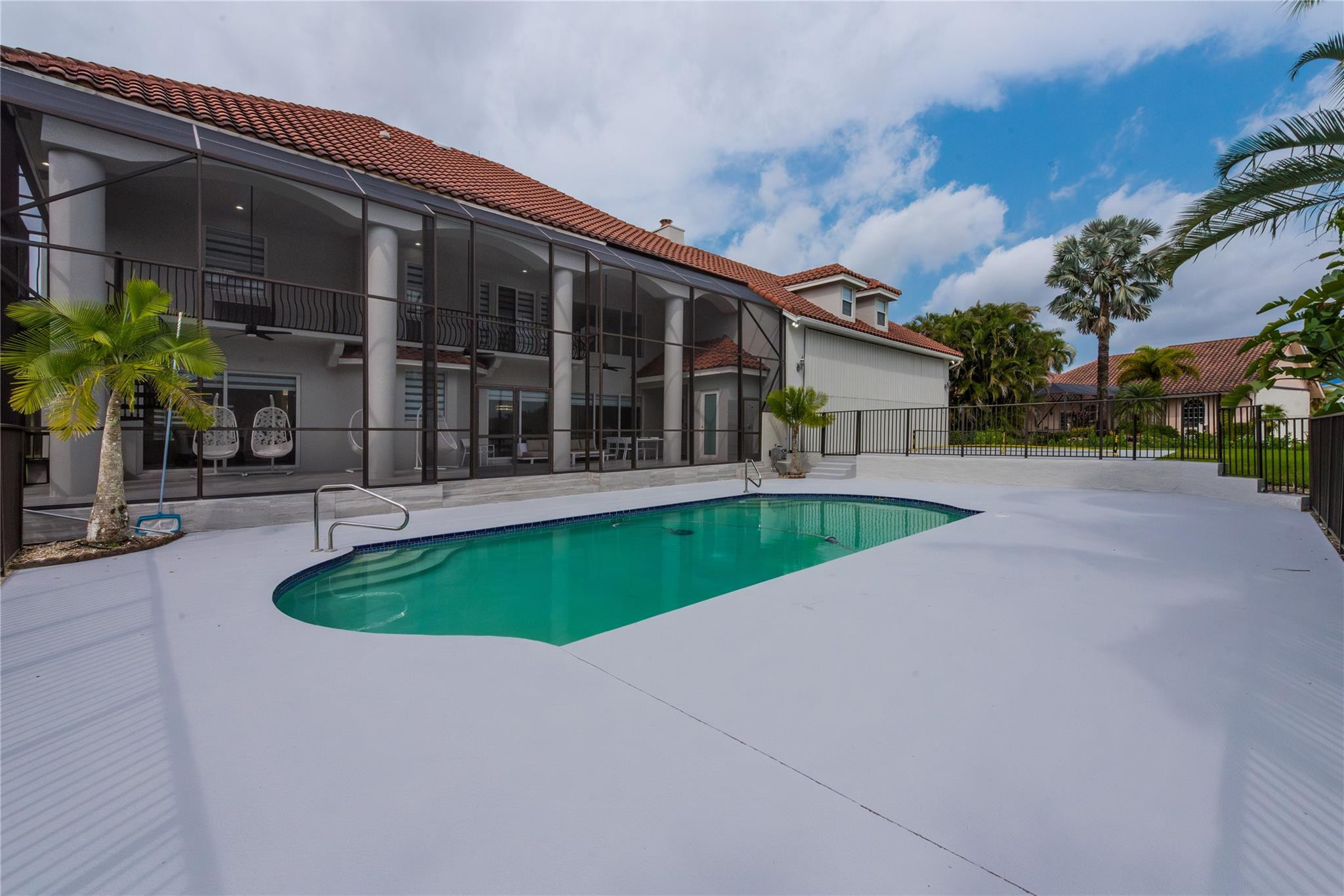 WELLINGTON AERO CLUB OF THE LANDINGS AT WELLINGTON - Residential