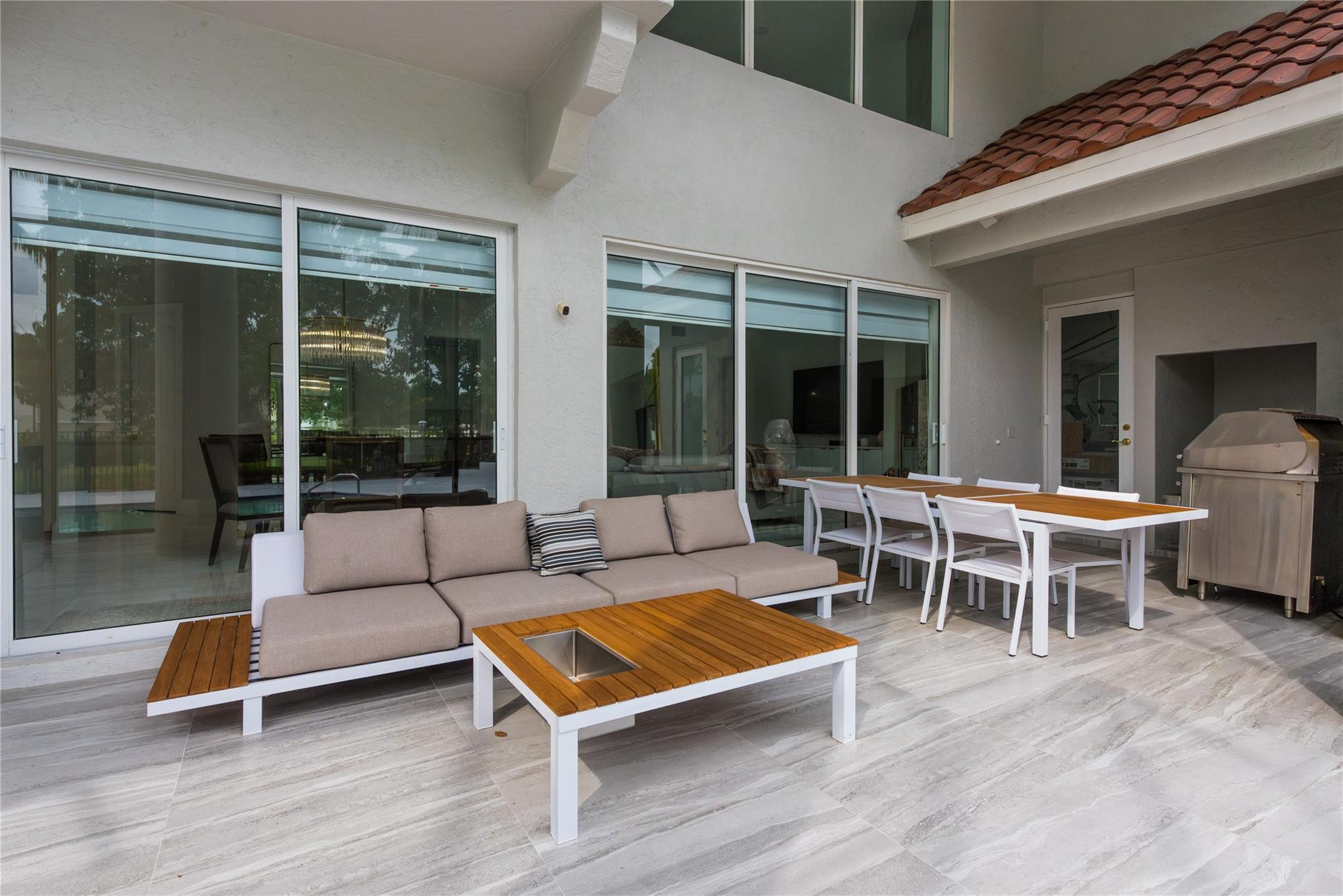 WELLINGTON AERO CLUB OF THE LANDINGS AT WELLINGTON - Residential