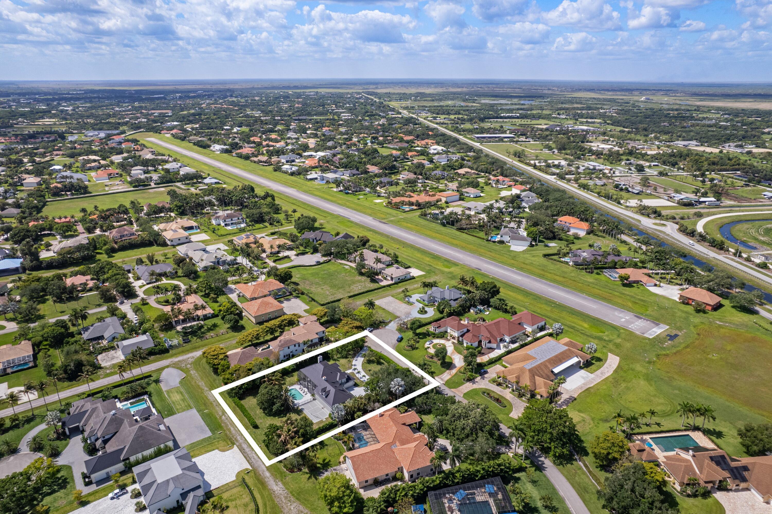 WELLINGTON AERO CLUB OF THE LANDINGS AT WELLINGTON - Residential