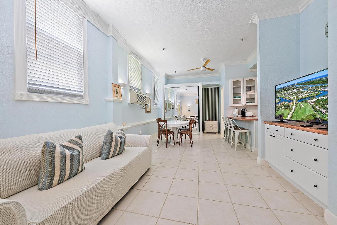 PALM BEACH HOTEL CONDO - Residential