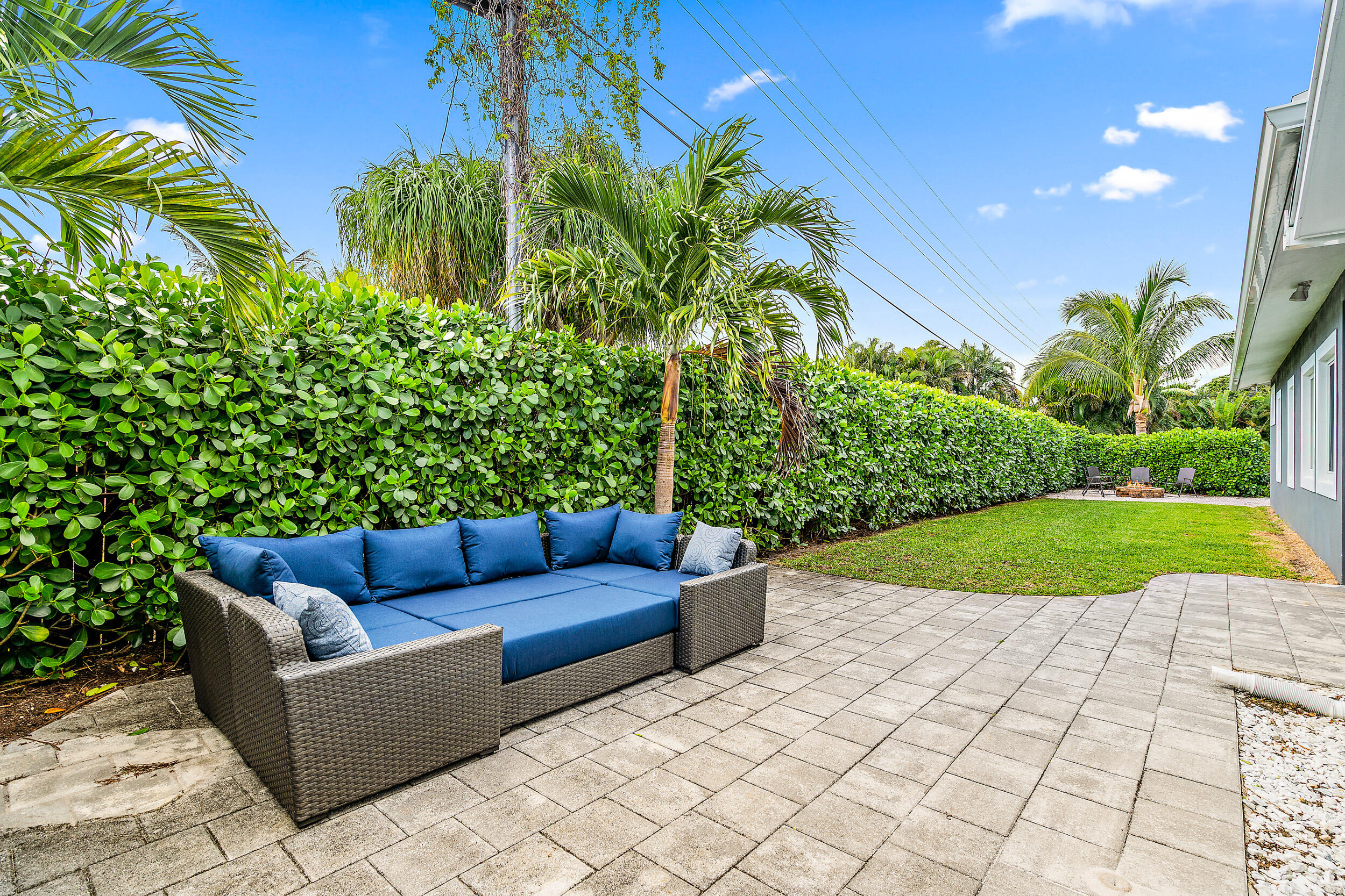 RIDGEWOOD HOMES SEC 3 - Residential Lease