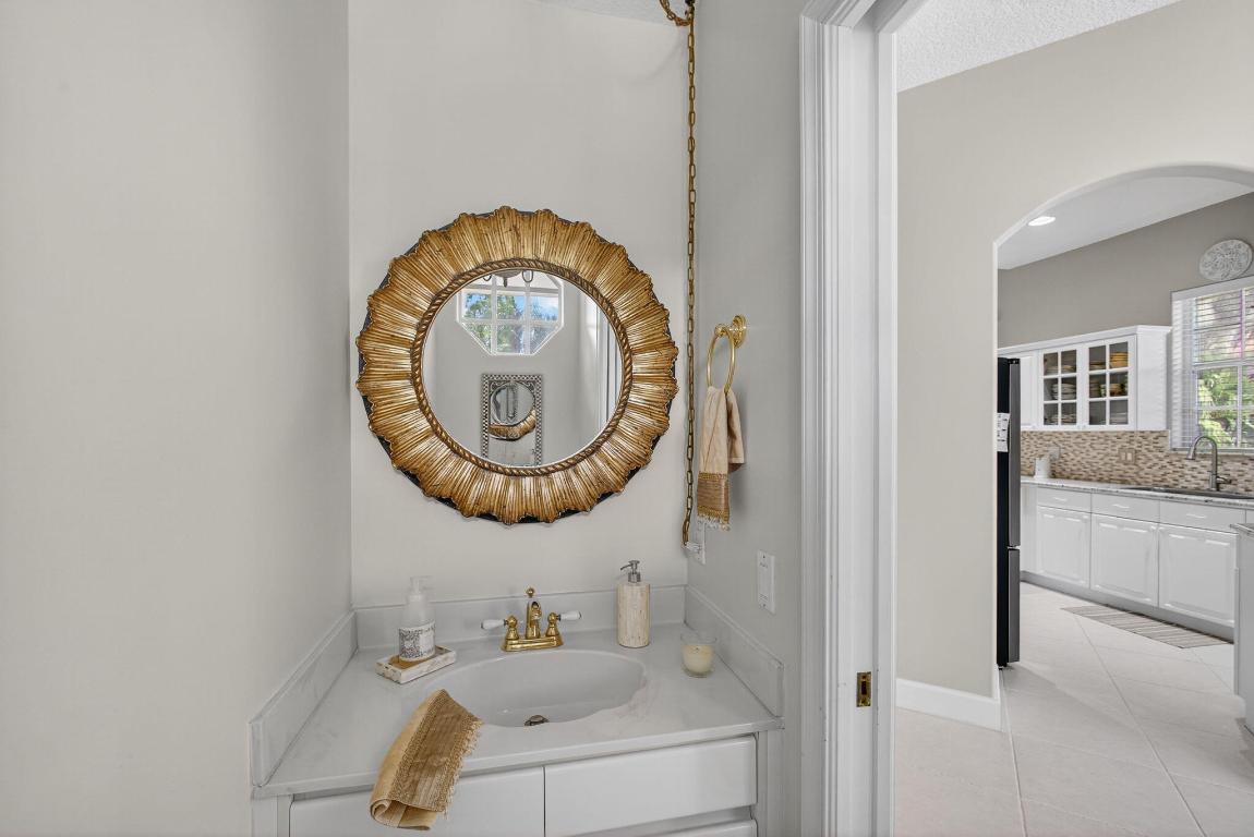 PGA RESORT COMMUNITY OF MONTEREY POINTE - Residential