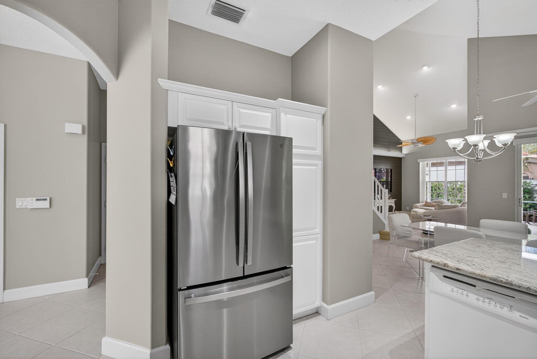 PGA RESORT COMMUNITY OF MONTEREY POINTE - Residential