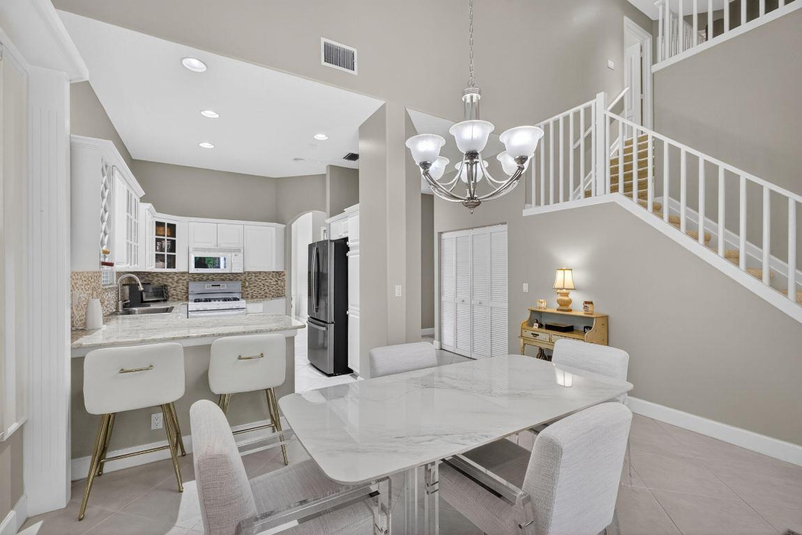 PGA RESORT COMMUNITY OF MONTEREY POINTE - Residential