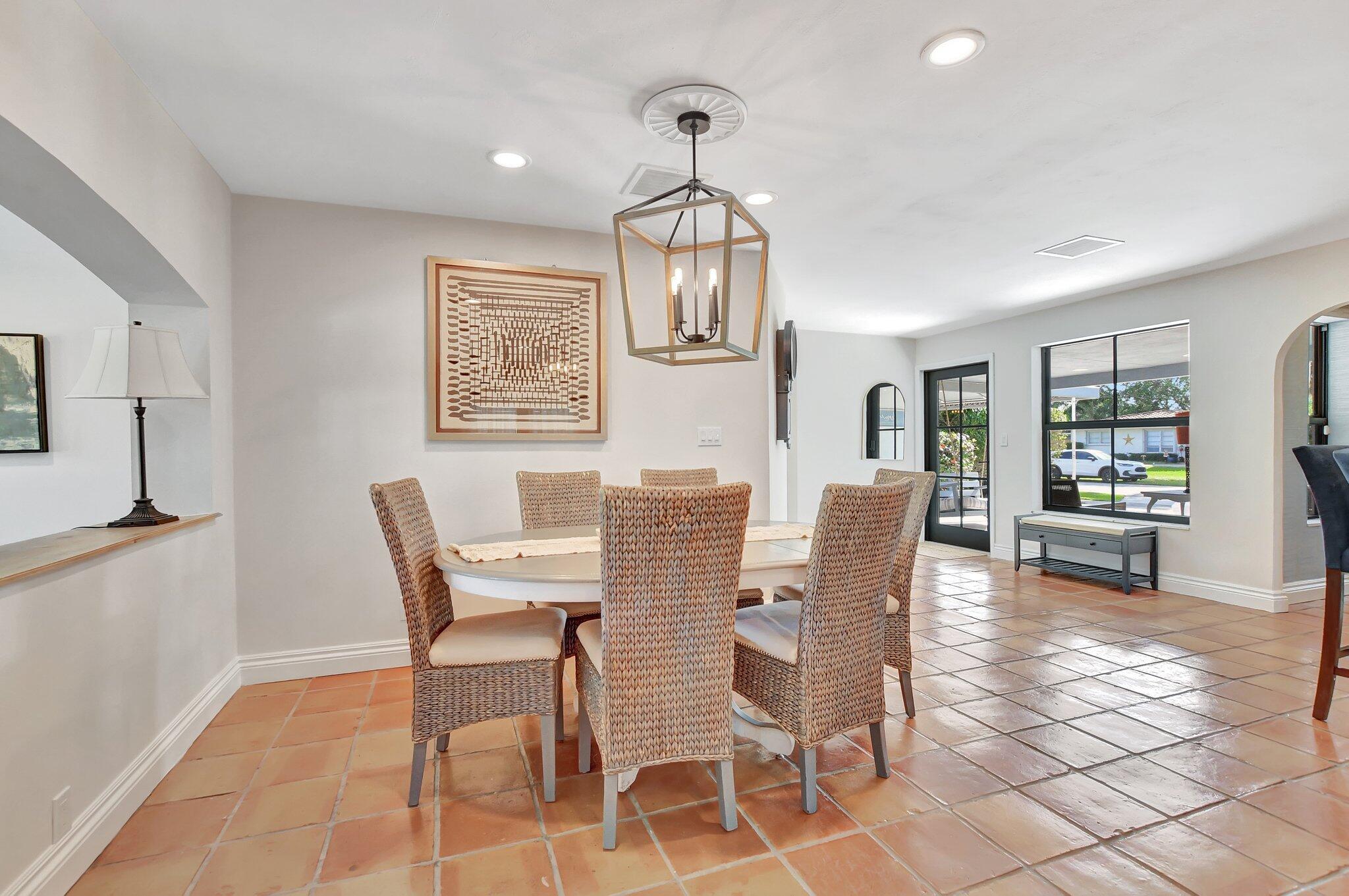 ROYAL OAK HILLS 2ND SEC - Residential Lease