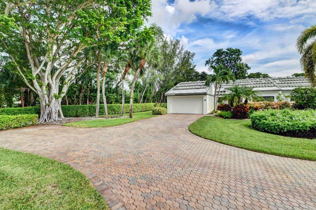 CAMBRIDGE I & II AT HUNTERS RUN CONDO - Residential