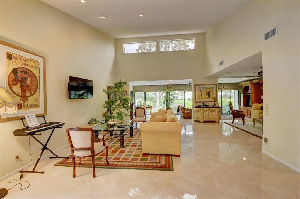 CAMBRIDGE I & II AT HUNTERS RUN CONDO - Residential