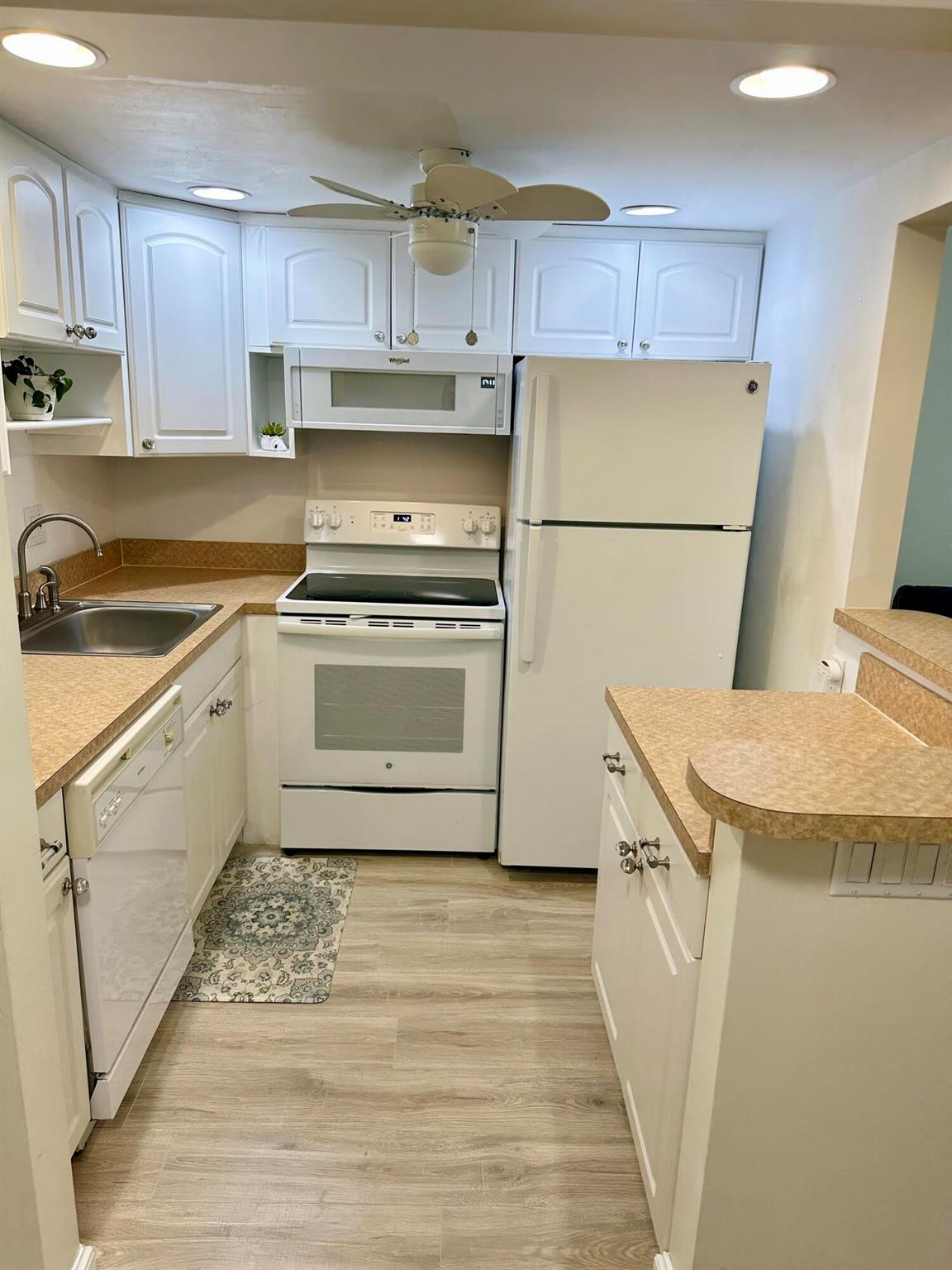 STERLING VILLAGE - Residential