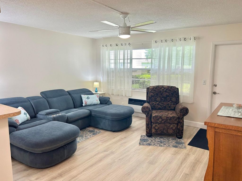 Photo of 210 Horizons Street E #106, Boynton Beach, FL 33435 (MLS # R11139295)