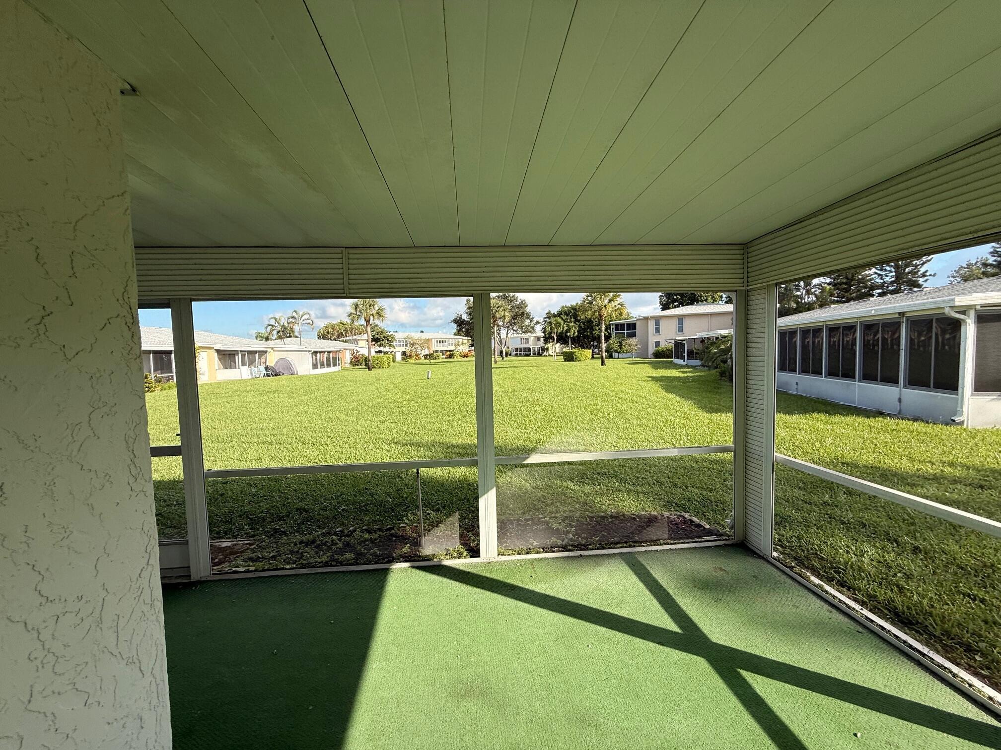 PINES OF DELRAY NORTH CON - Residential Lease