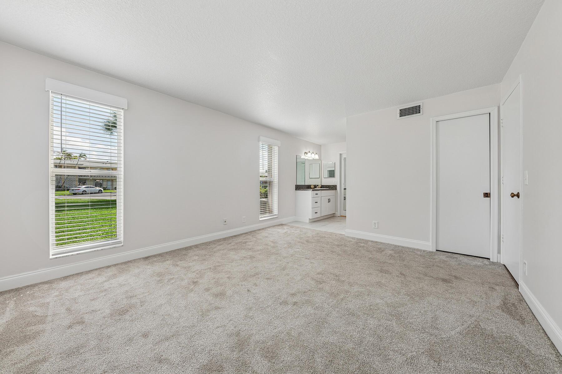 PINES OF DELRAY NORTH CON - Residential Lease