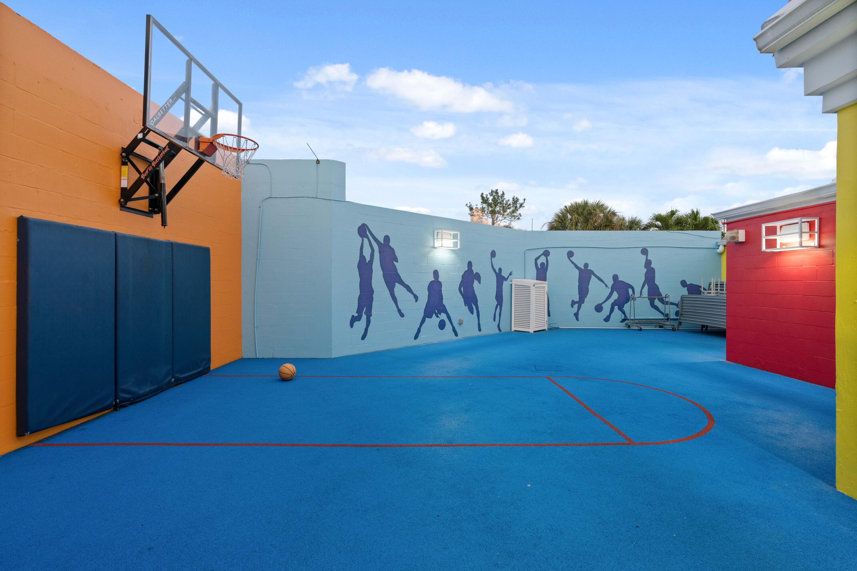 Admirals Cove - Residential