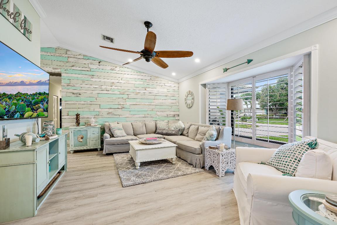 North Hobe Sound - Residential