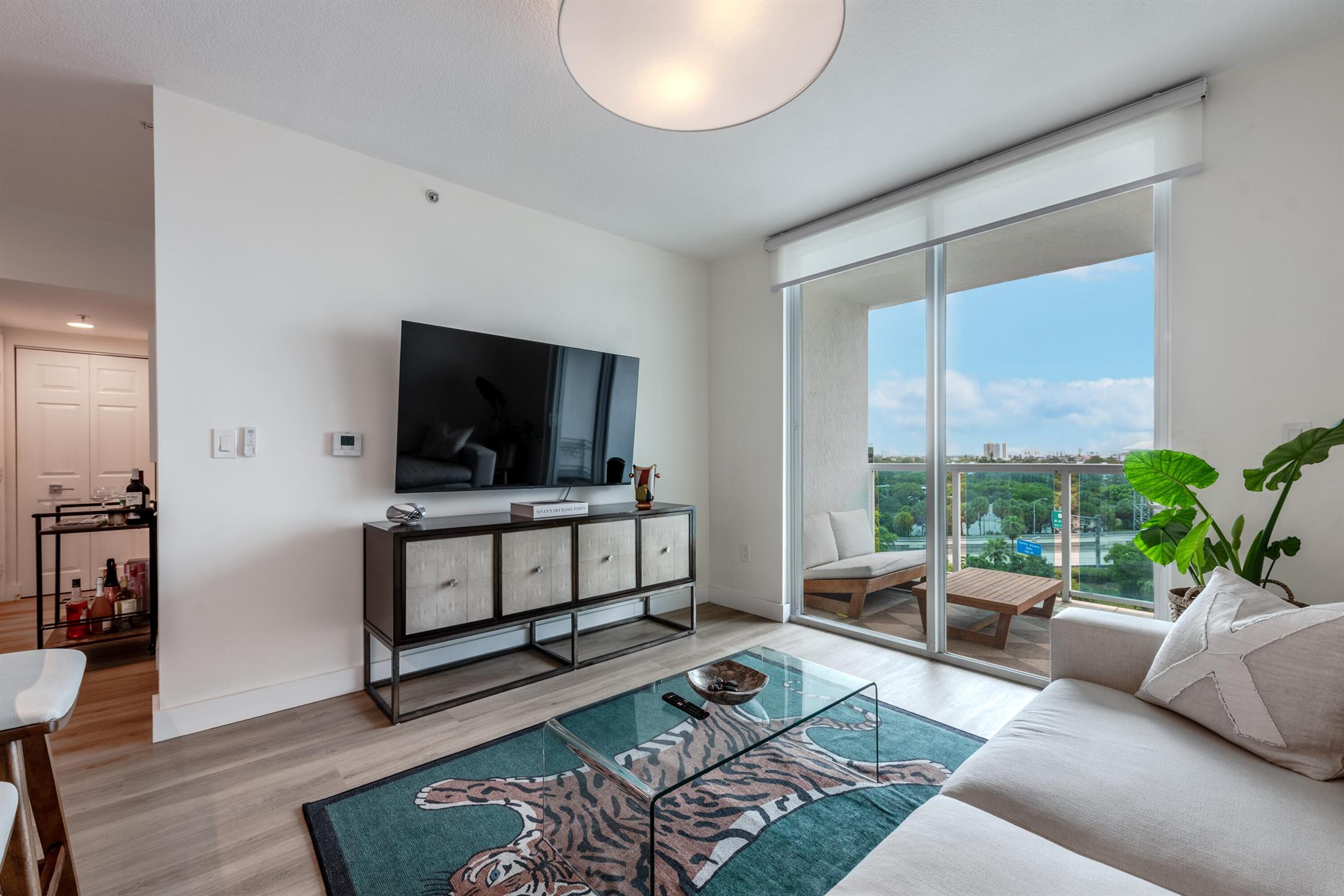 BRICKELL VIEW WEST CONDO - Residential Lease