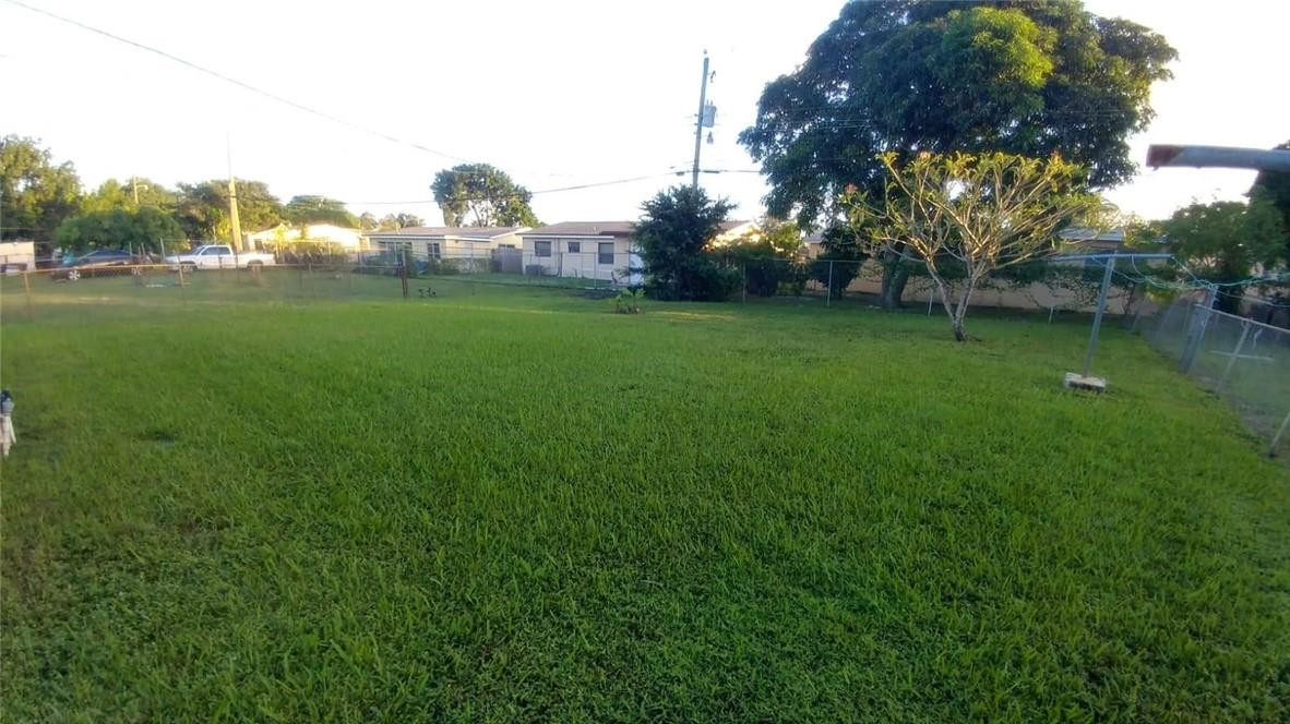 Lauderdale Manor Homesite - Residential Lease