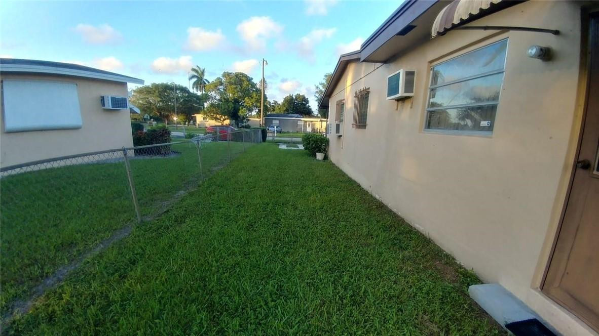 Lauderdale Manor Homesite - Residential Lease