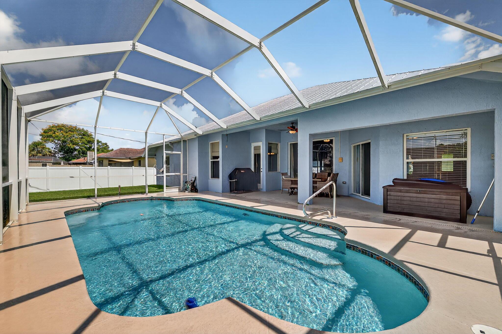 1342 SW Oriole Lane, Port St Lucie, FL, 34953/$524,900 1 1342 SW Oriole Lane