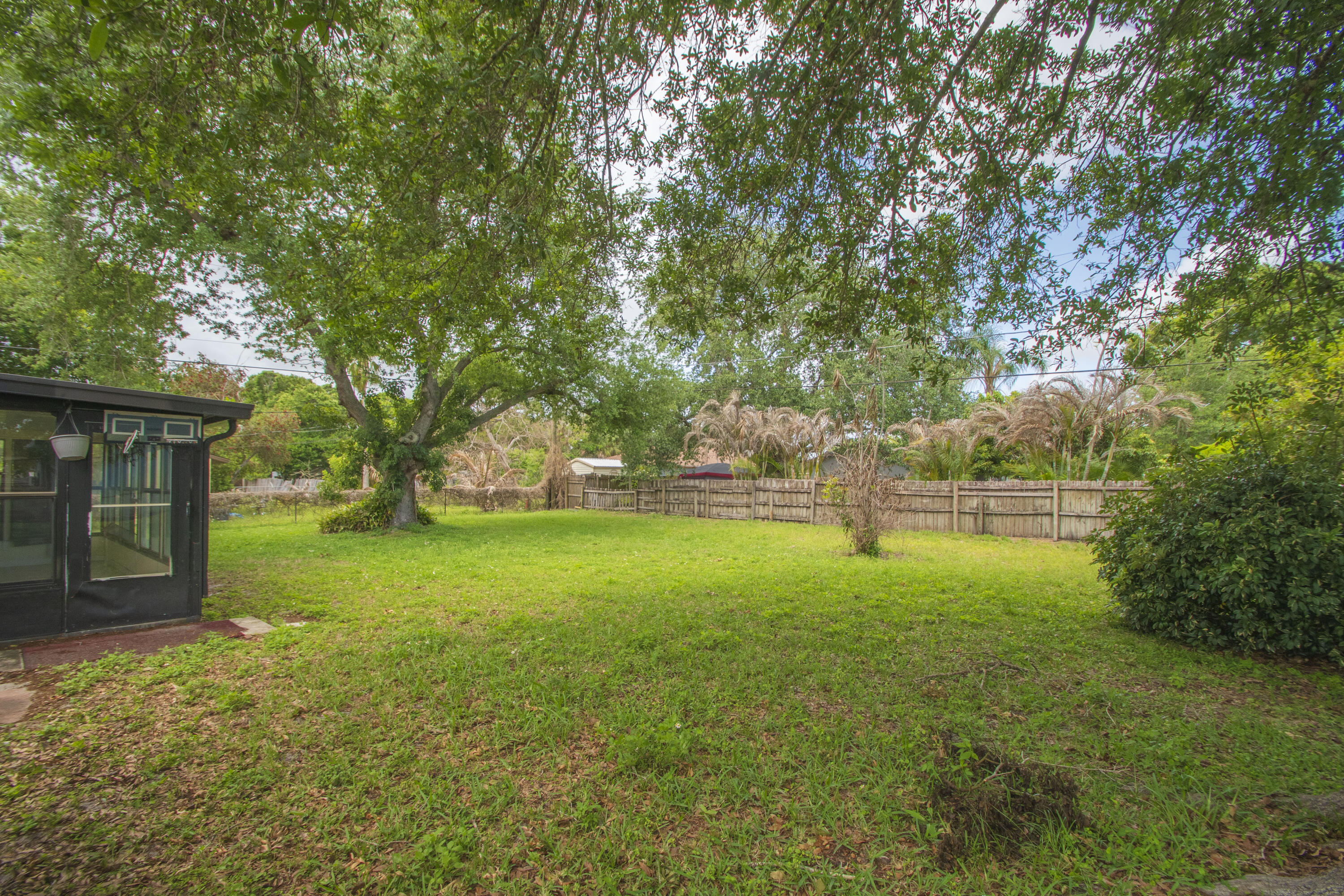 VERO BEACH HIGHLANDS UNIT 4 - Residential