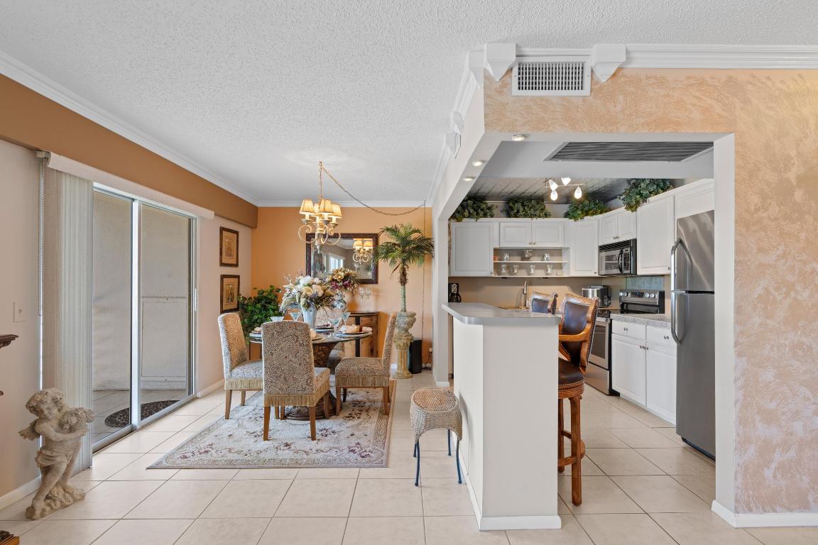 MANSFIELD AT CENTURY VILLAGE CONDO - Residential