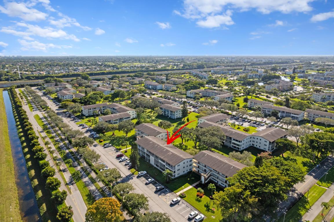 MANSFIELD AT CENTURY VILLAGE CONDO - Residential