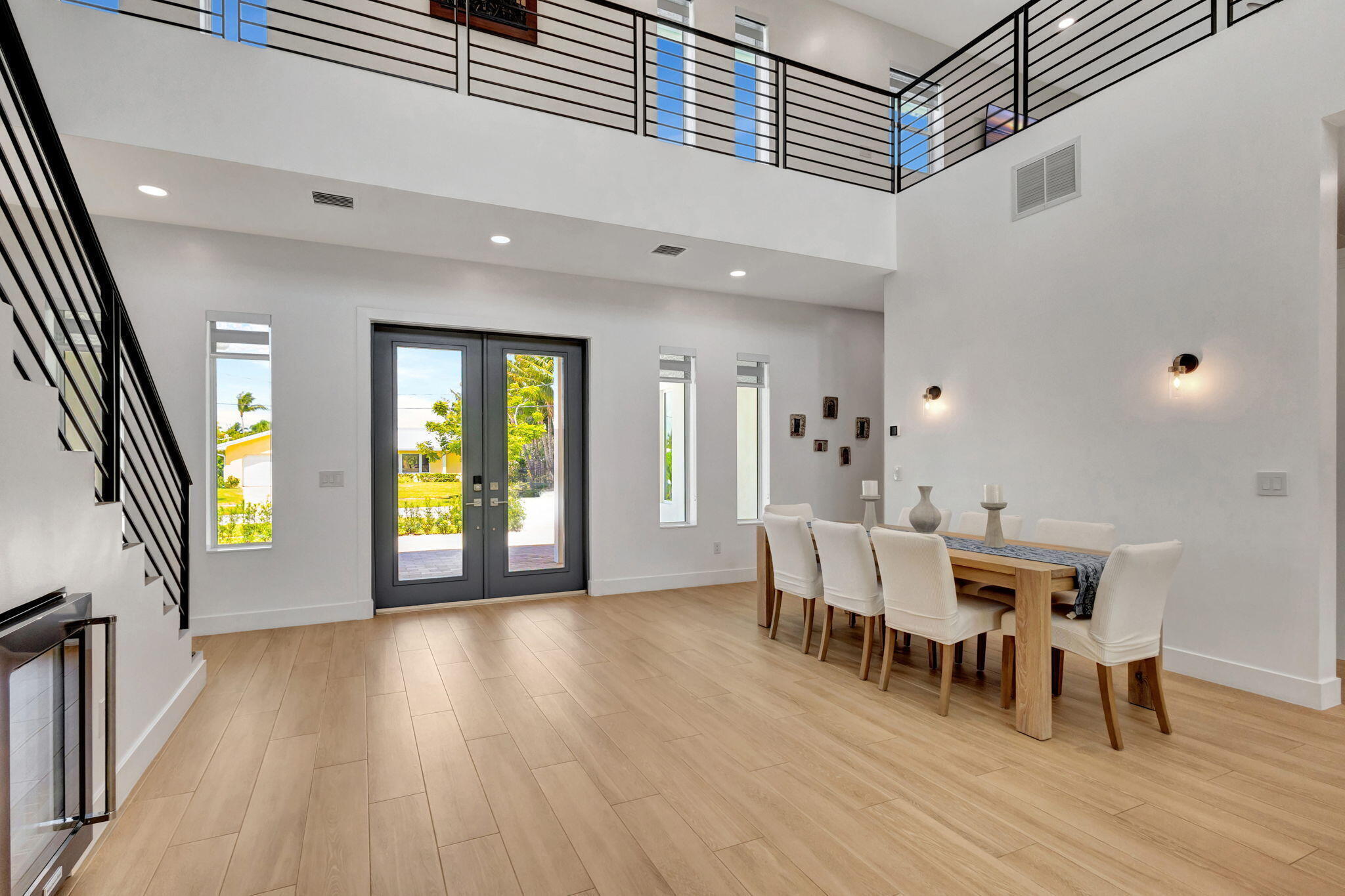 JUNO ISLES - Residential