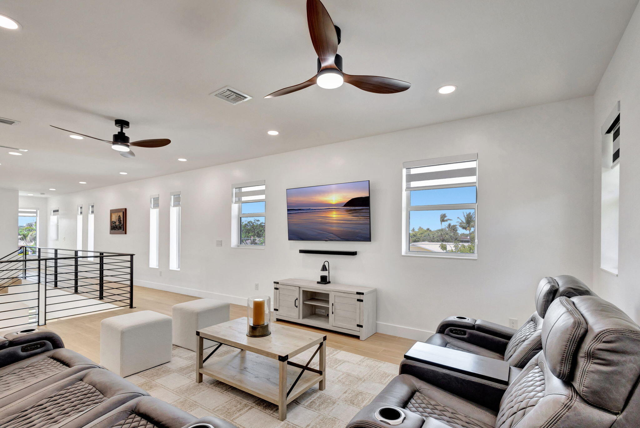 JUNO ISLES - Residential