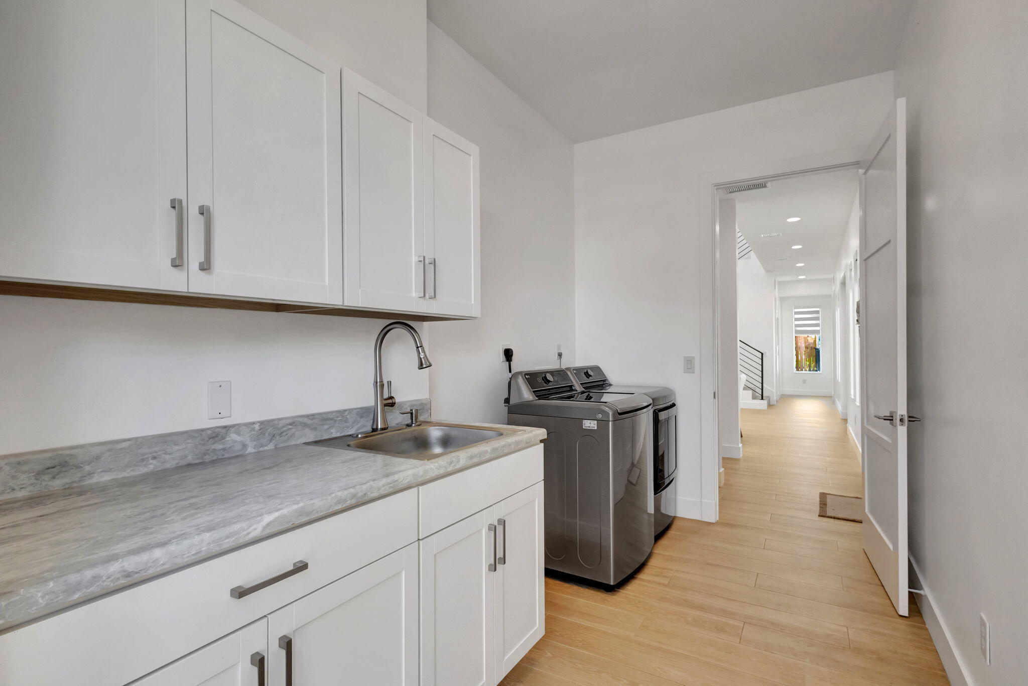 JUNO ISLES - Residential