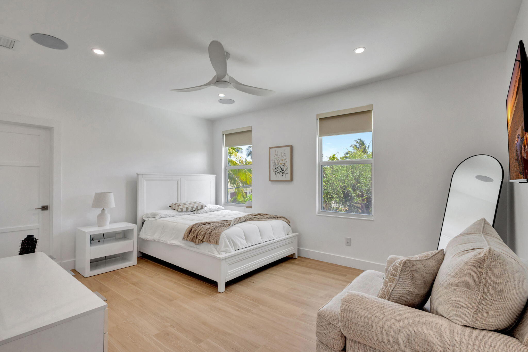 JUNO ISLES - Residential