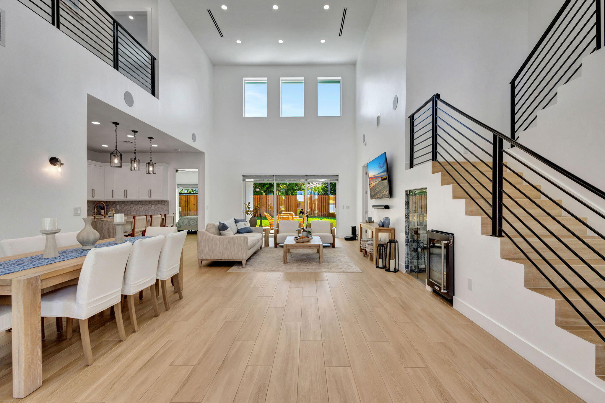 JUNO ISLES - Residential