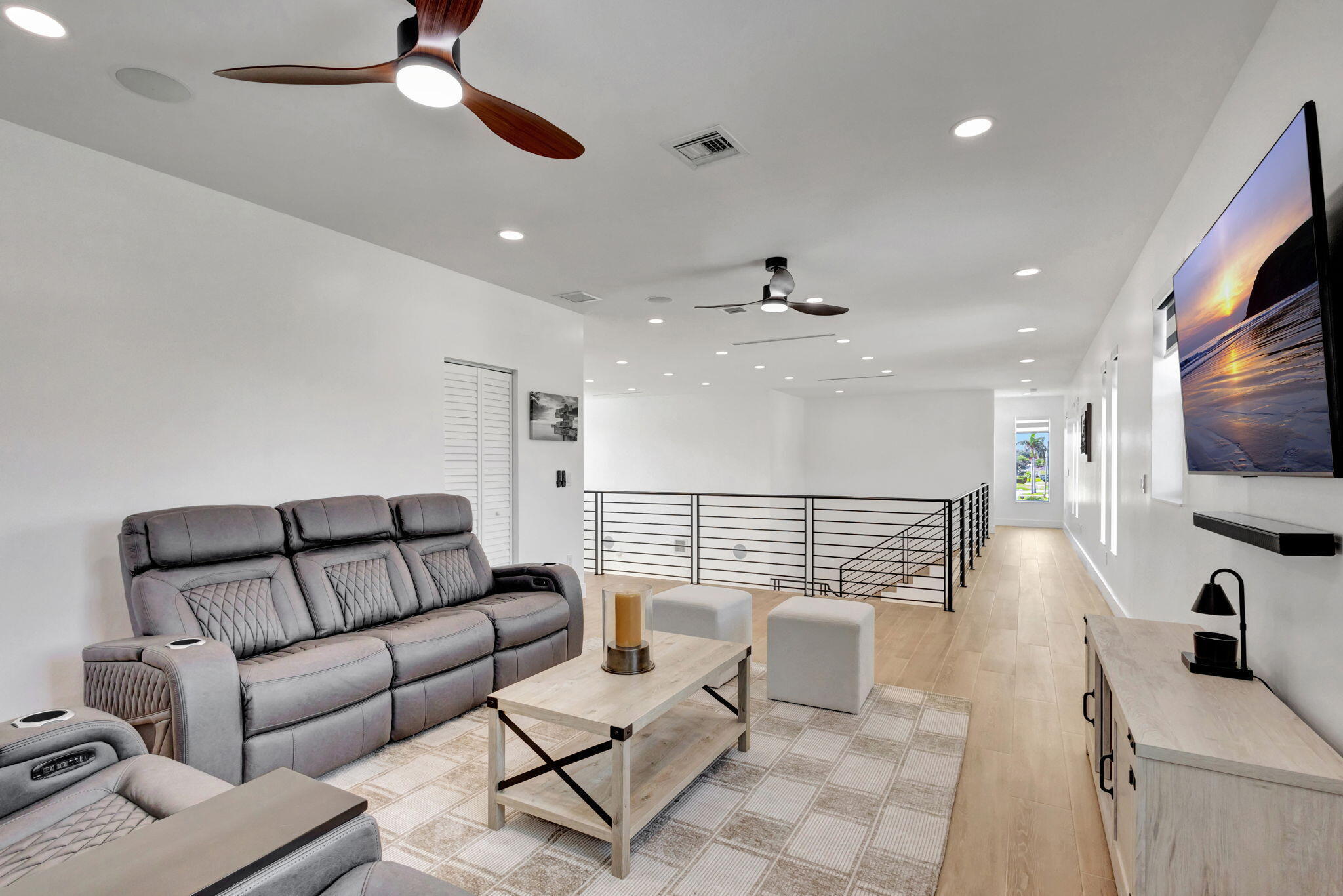 JUNO ISLES - Residential