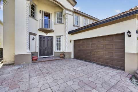 Tiny photo for 10675 Old Hammock Way, Wellington, FL 33414 (MLS # B26047964)