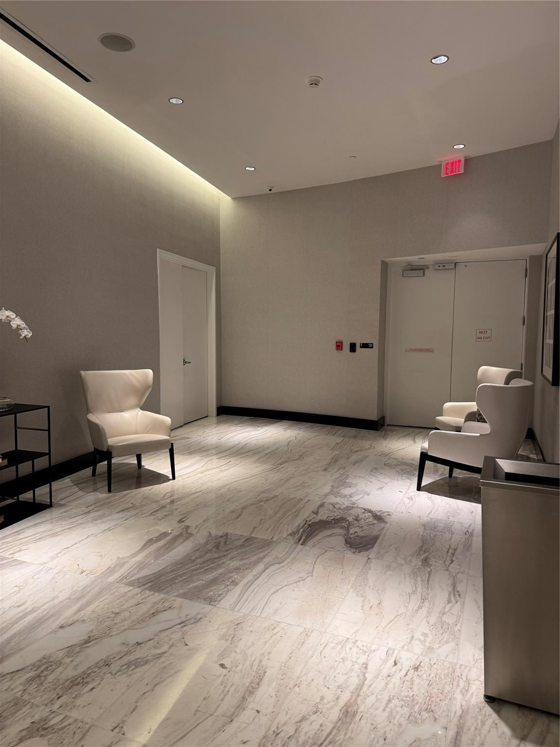 Paramount miami worldcent - Residential