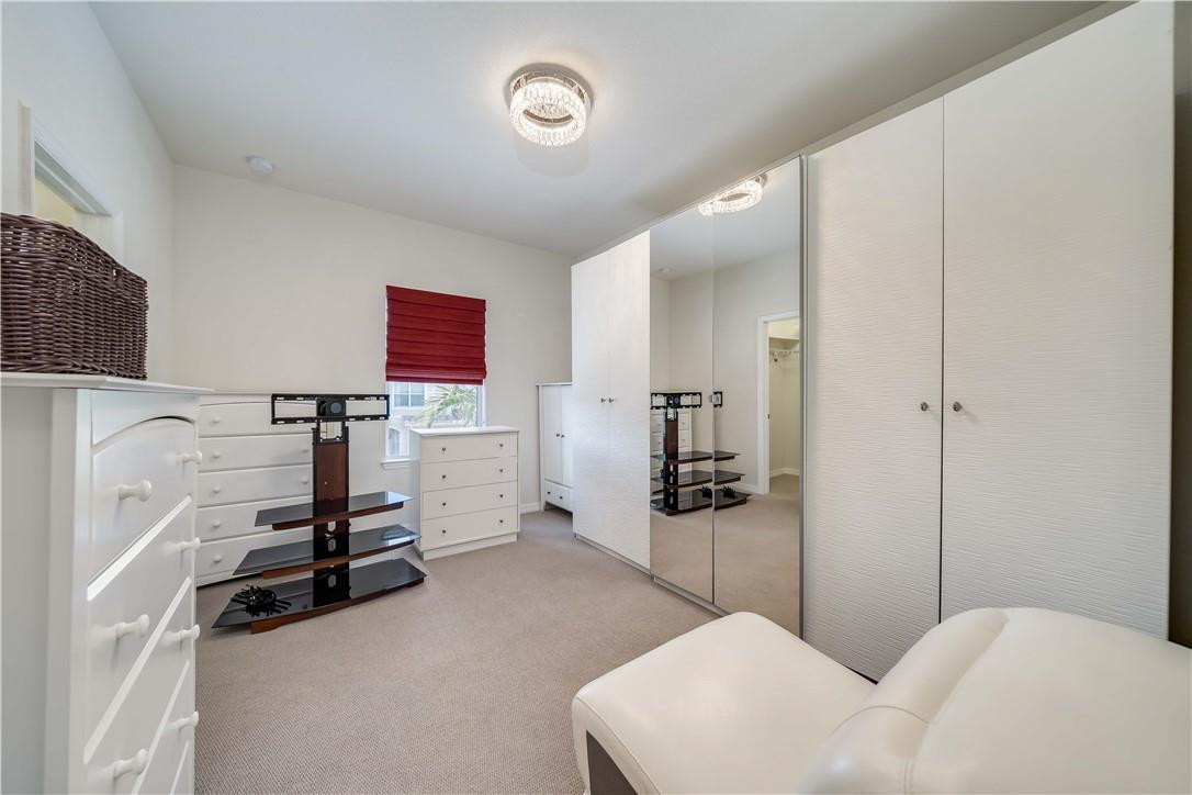 Hillcrest Country Club So - Residential