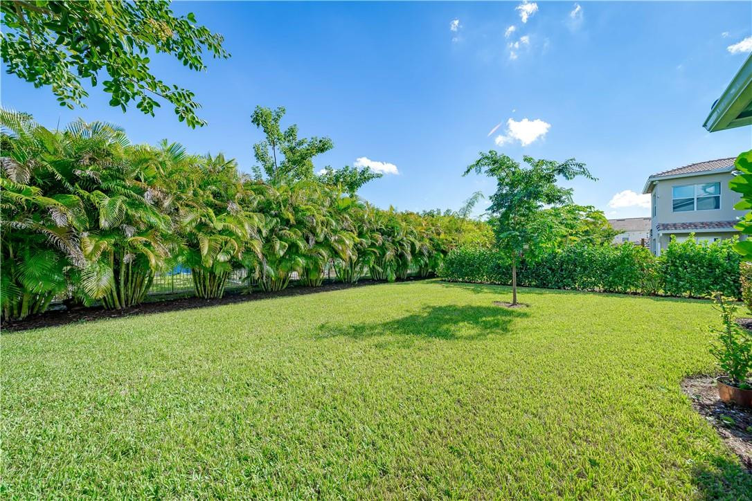 Hillcrest Country Club So - Residential