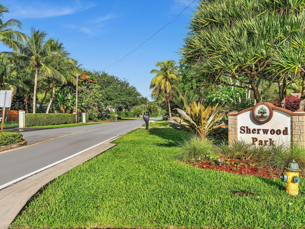 Photo of 3397 Lakeview Boulevard, Delray Beach, FL 33445 (MLS # R11100192)