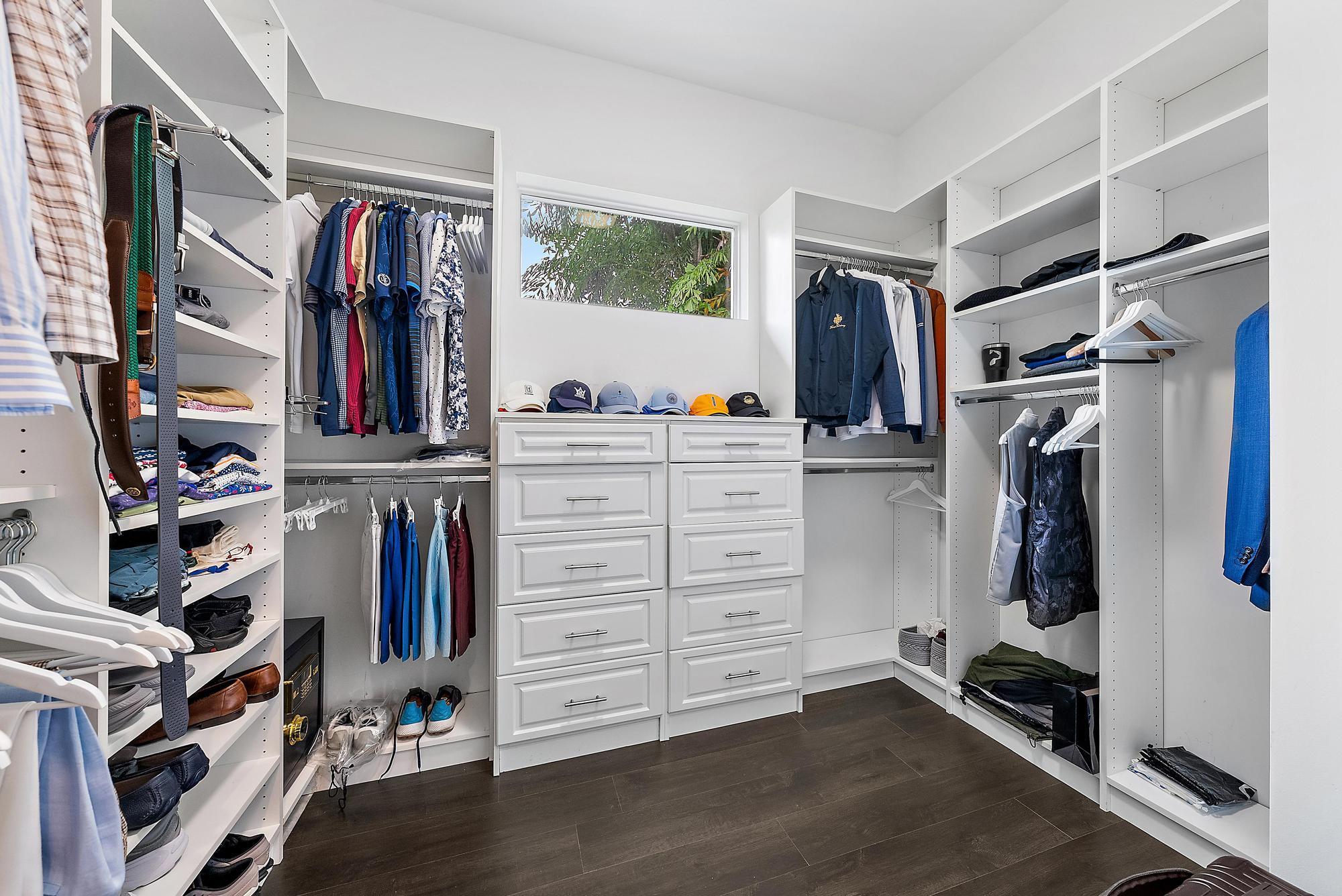 IBIS GOLF AND COUNTRY CLU - Residential