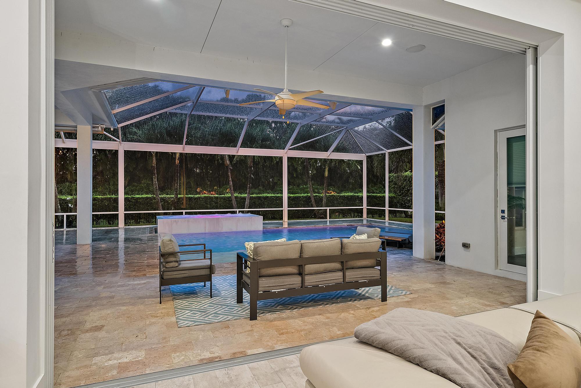 IBIS GOLF AND COUNTRY CLU - Residential